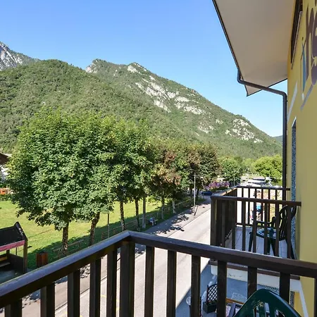 Hotel Sport Pieve Di Ledro Exterior photo